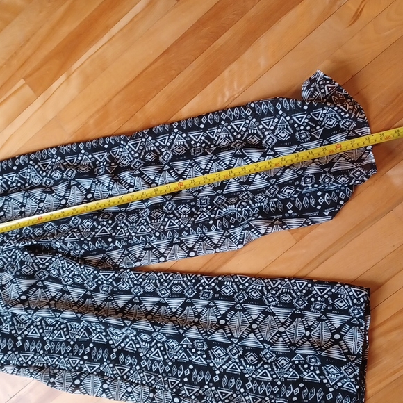 Suzy Shier Jumpsuit Size S - Picture 12 of 15